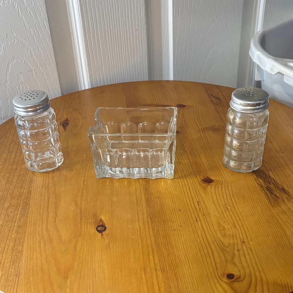 Glass Salt and Pepper Shakers with Packet Holder Set